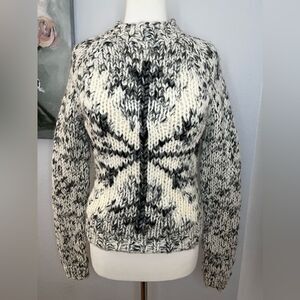 Express Hand Knitted Snowflake Sweater Size Small